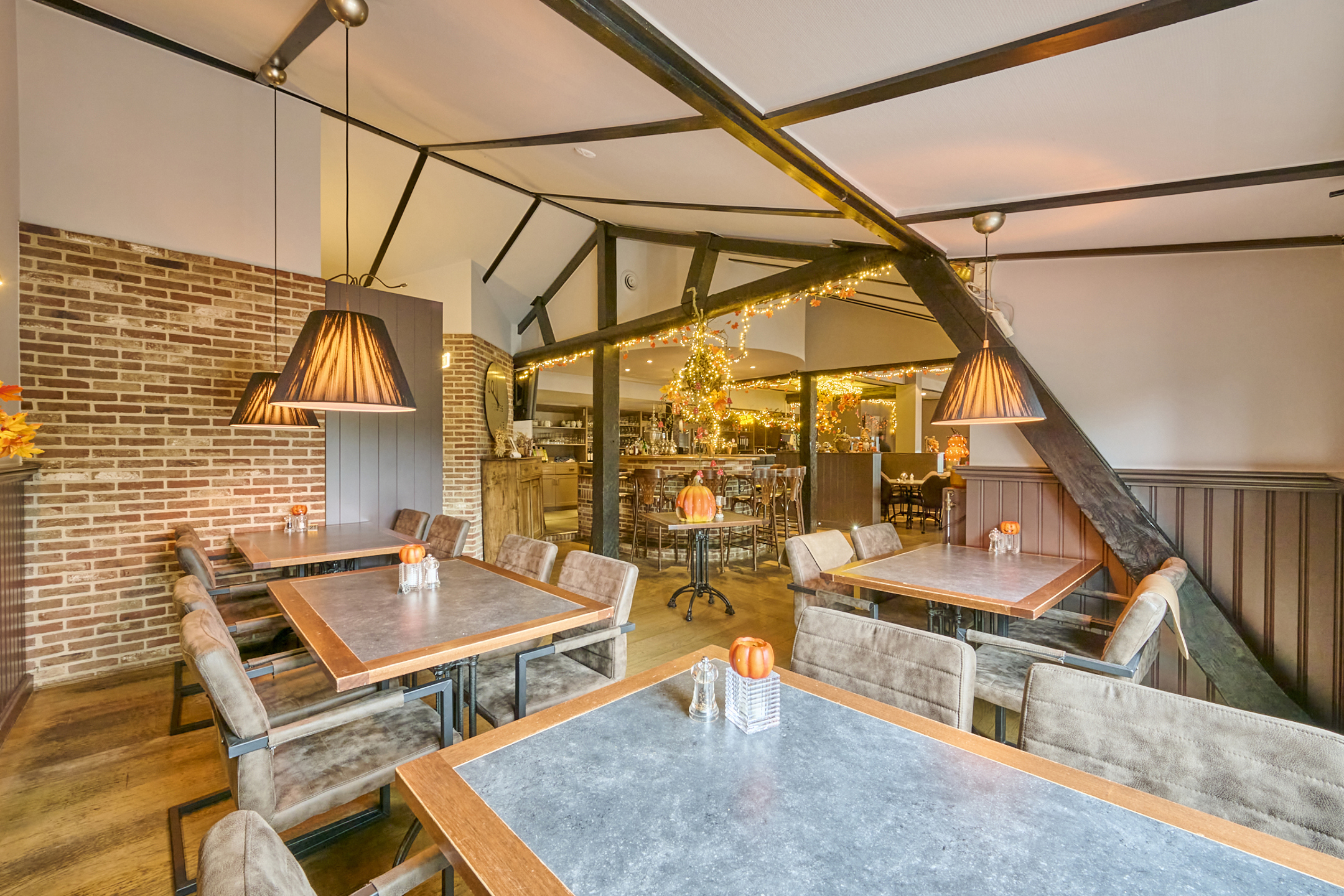 TE HUUR: gekende taverne in Meeuwen - foto 4