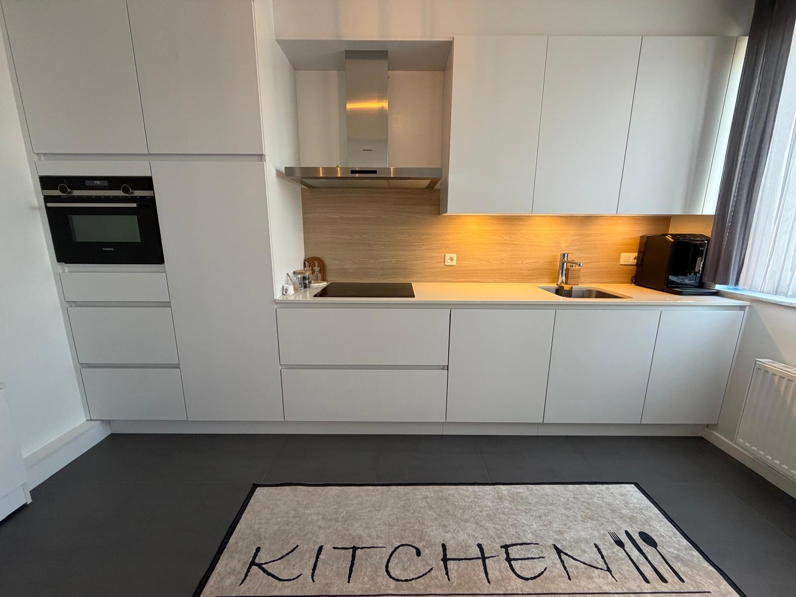 INSTAPKLAAR APPARTEMENT OP TOP LOCATIE - foto 3