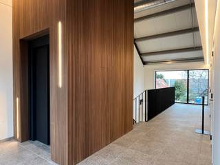 In het Enjoy Business Park te Veurne bevindt zich deze nieuwbouw kantoorruimte.De kantoorruimte wordt casco verkocht en kan dus volledig naar eigen...