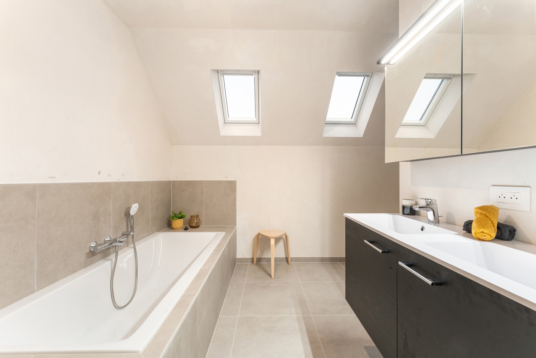 Halfopen nieuwbouwwoning - foto 5