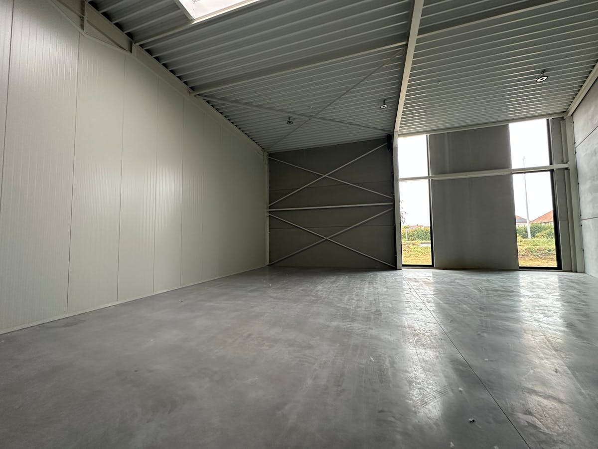 KMO-unit van ca. 215 m² te huur in bedrijvenpark Stijn Streuvels - foto 5