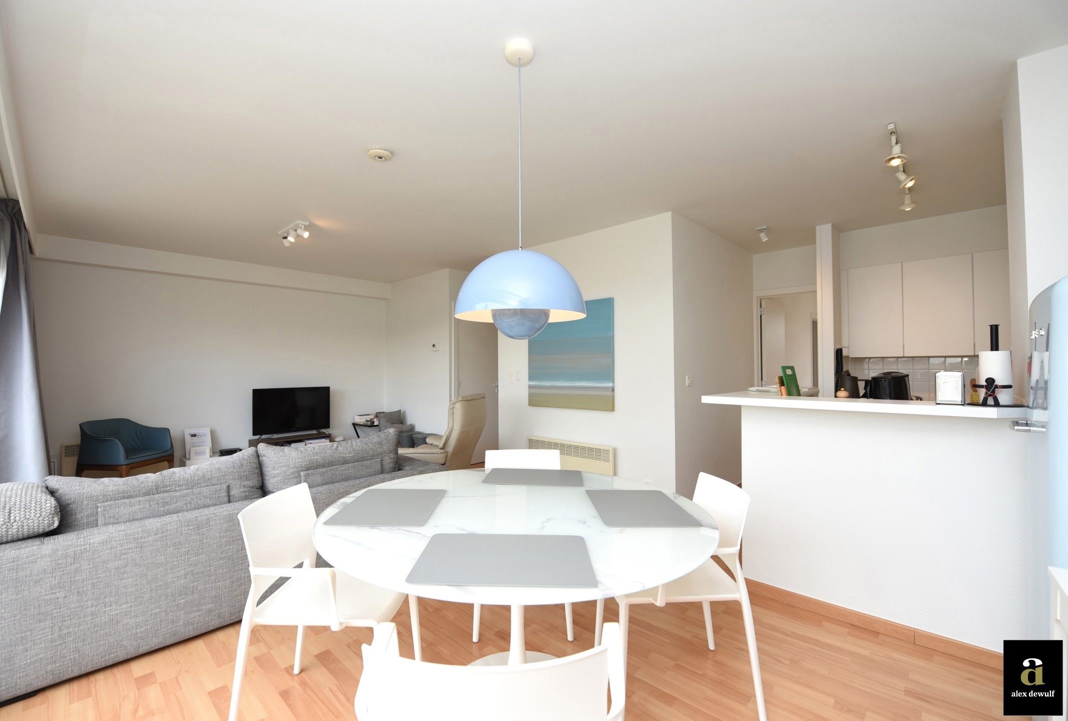 Modern gemeubeld 2 slaapkamerappartement met garagebox - foto 3