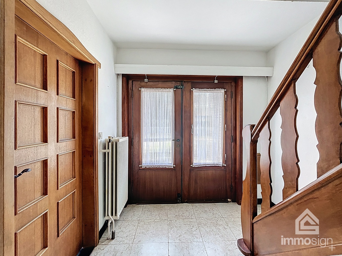 Charmante gezinswoning met potentieel op ruim hoekperceel in hartje Eksel - foto 3