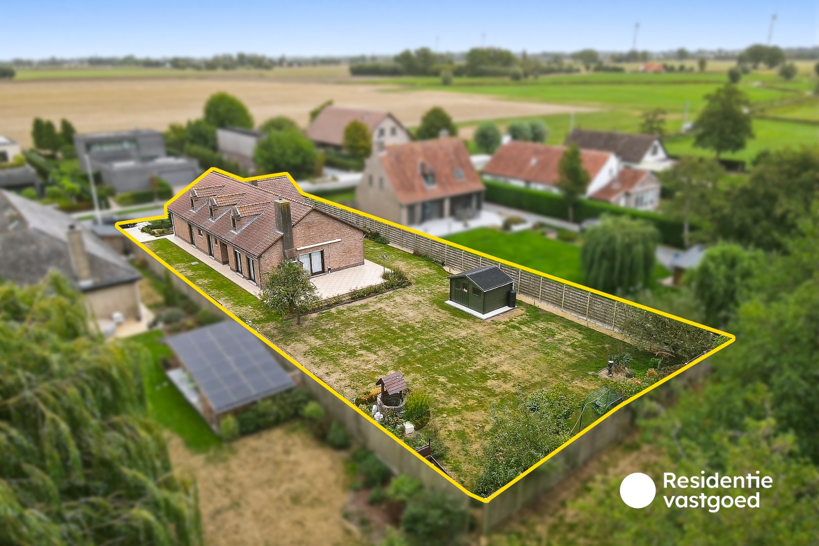 Alleenstaande bungalow met 4 slaapkamers en ruime tuin - foto 2