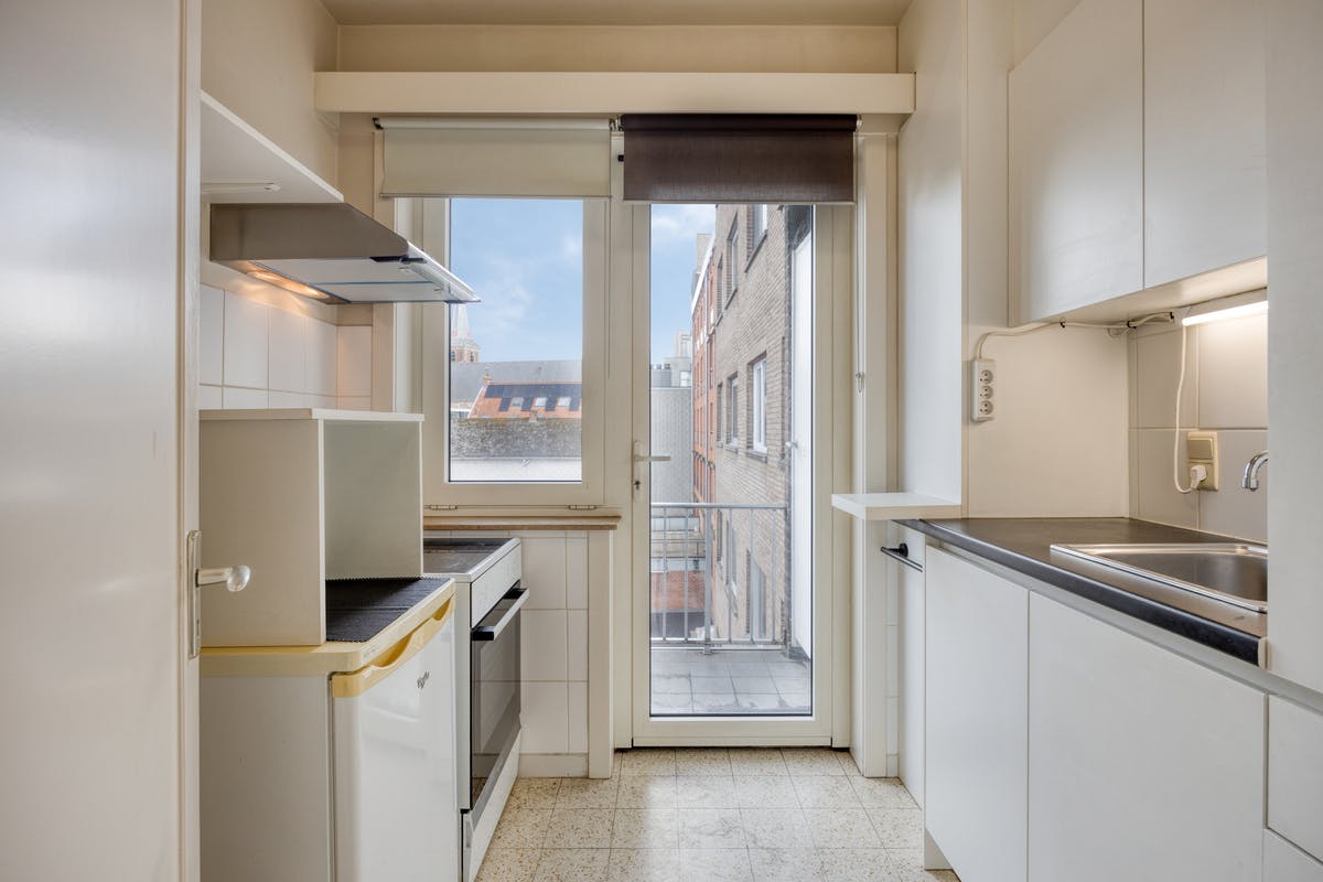 Karaktervol appartement (89m²) te koop in hartje Kortrijk - foto 4