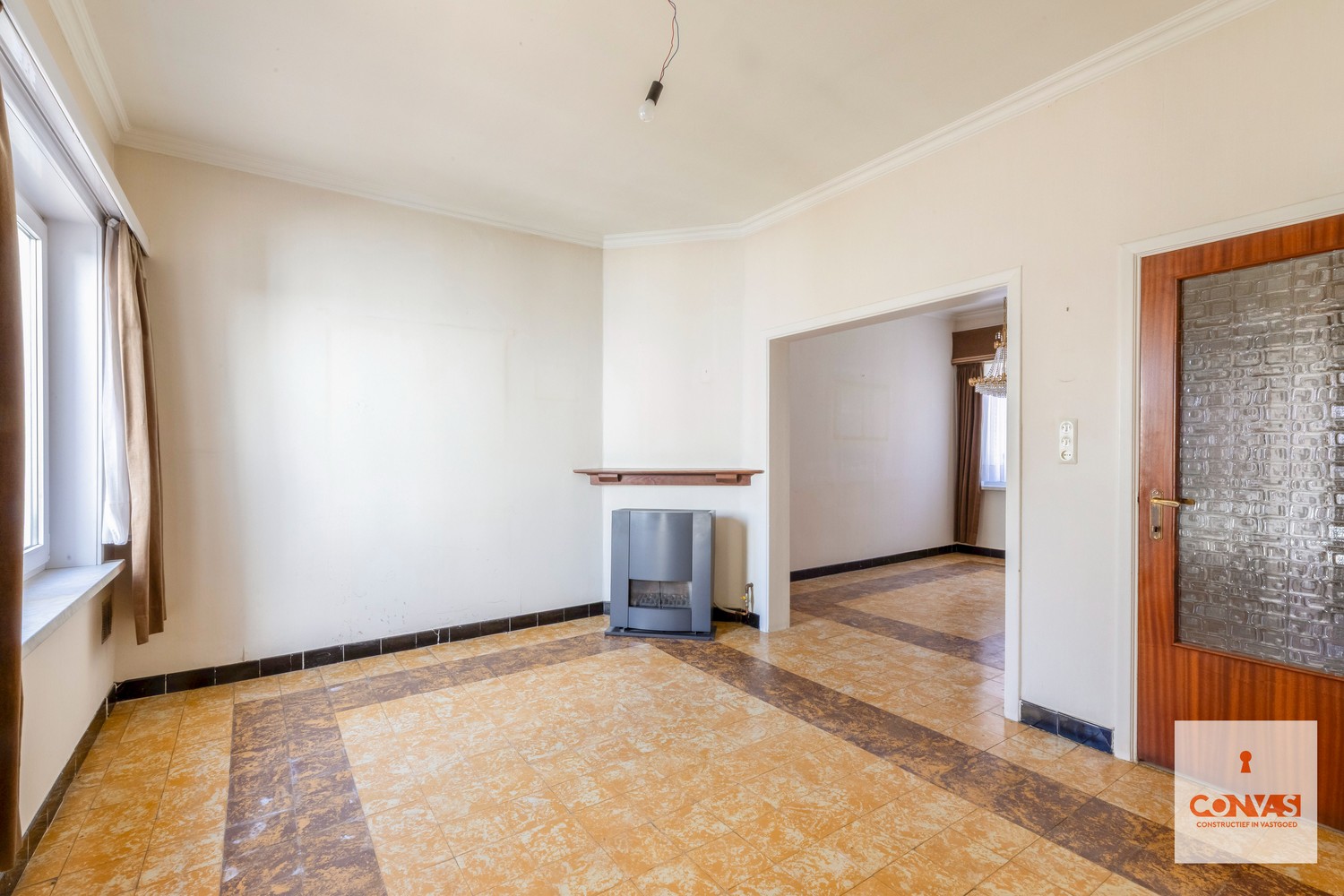 Te renoveren gezinswoning met drie slaapkamers - foto 4