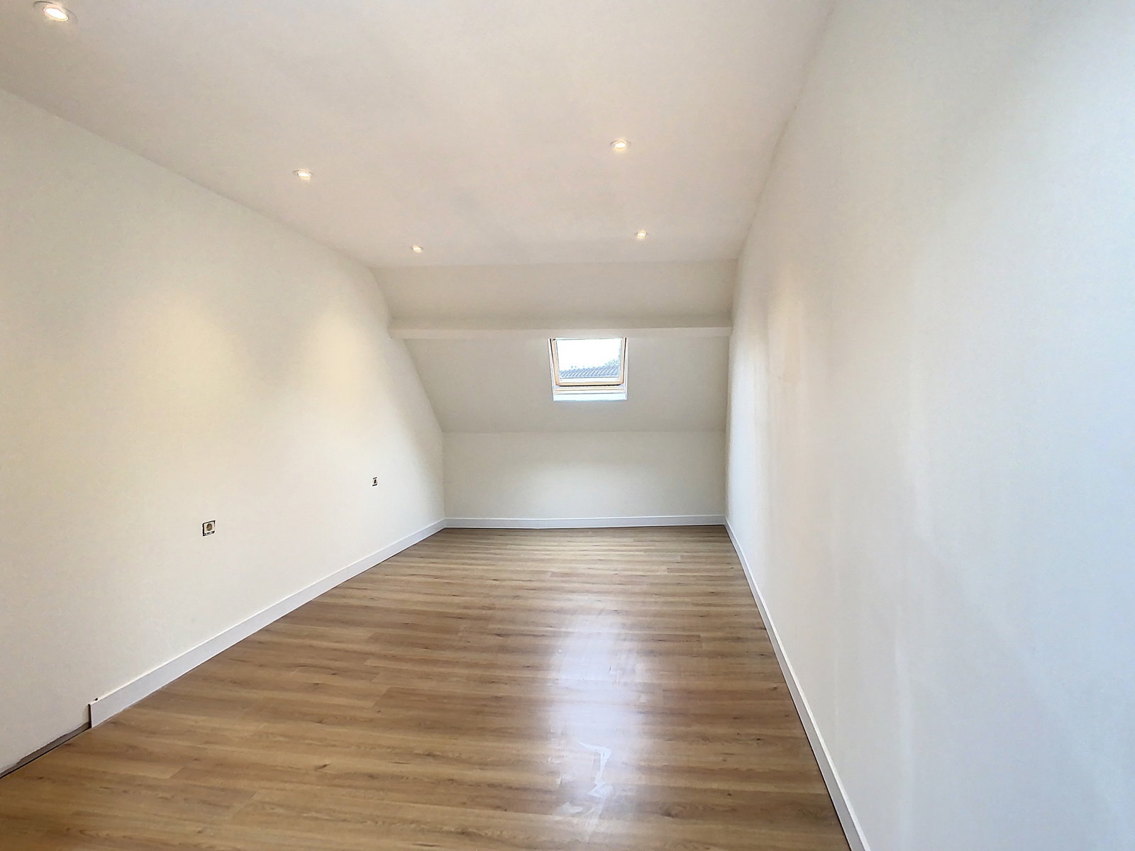 House for rent in Geraardsbergen with 2 bedrooms - photo 5