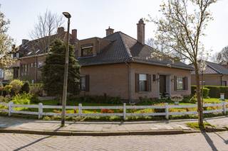 CONTACT : Hanne au 0478 65 88 15 ou via hanne@vicusvastgoed.beMobiscore : 9,1/10PEB : DVisite sur rendez-vous.Cette villa contemporaine est située...