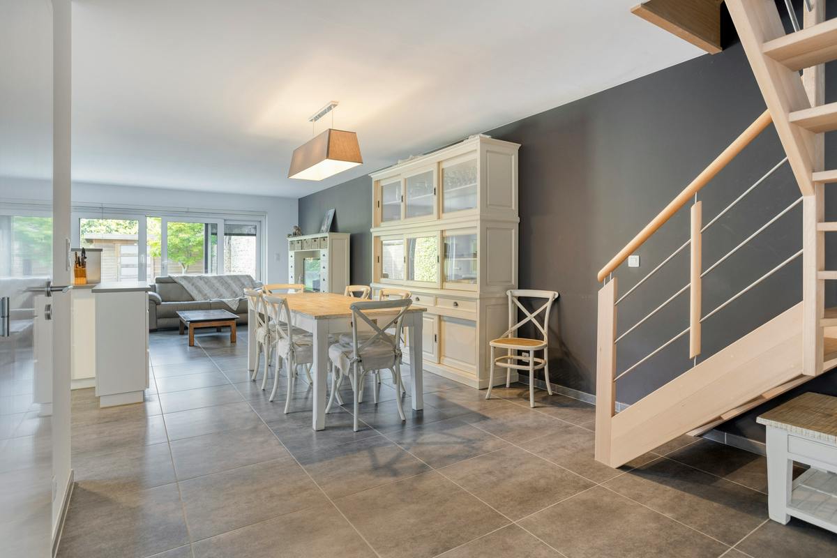 Moderne en energiezuinige halfopen bebouwing te koop - foto 5