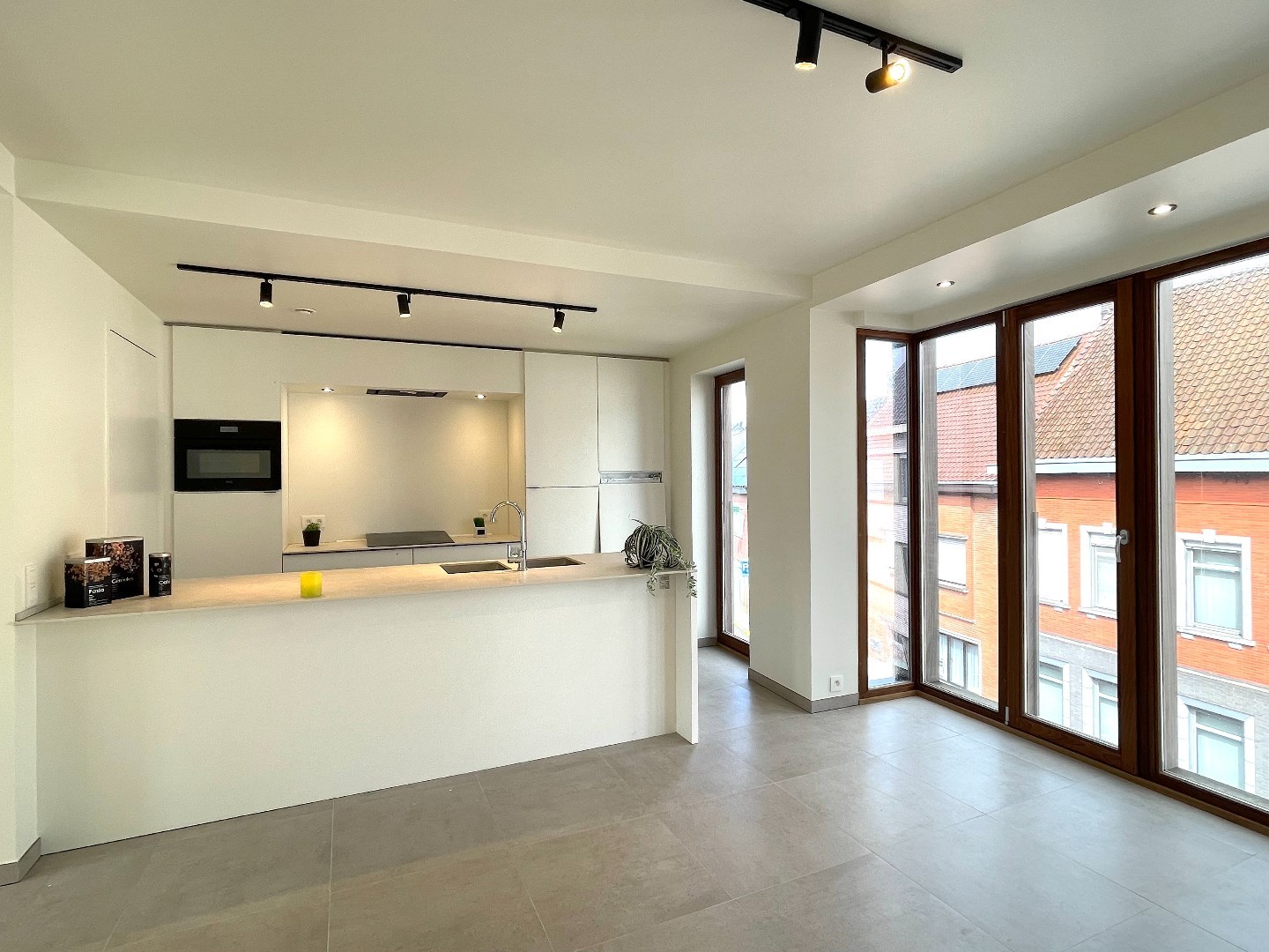 Prachtig, lichtrijk duplex-appartement in hartje Wevelgem! - foto 5