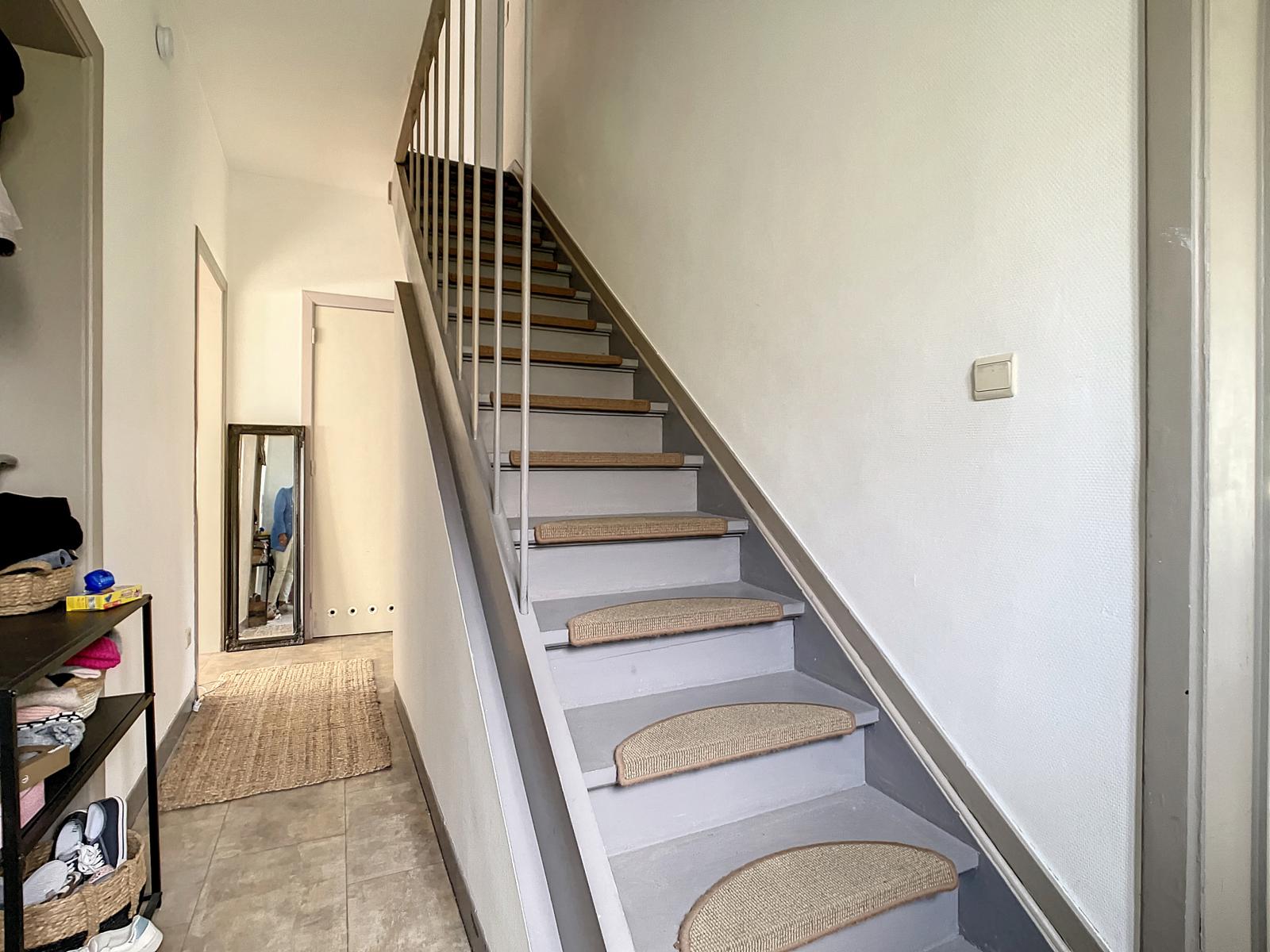 Charmante driegevelwoning van +/- 120m2 - foto 2