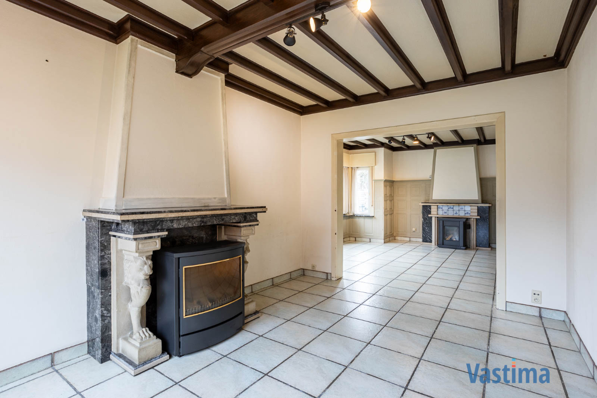 Te renoveren, halfopen woning met zuid gerichte tuin - foto 4