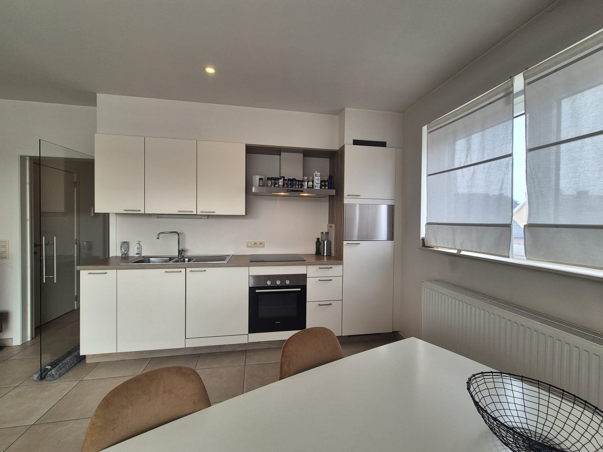 Gunstig gelegen ruim éénslaapkamer appartement met leuk terras. - foto 5