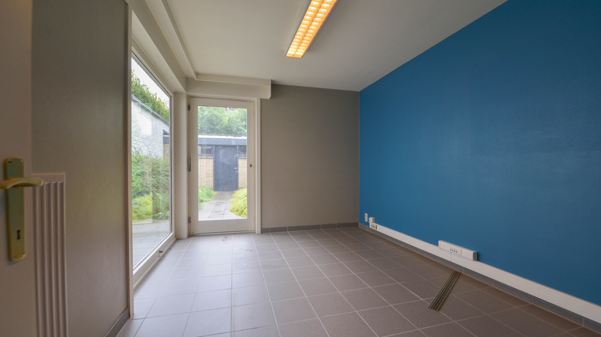 Te huur commercieel gelegen kantoorruimte (300m²) te Oudenaarde - foto 5