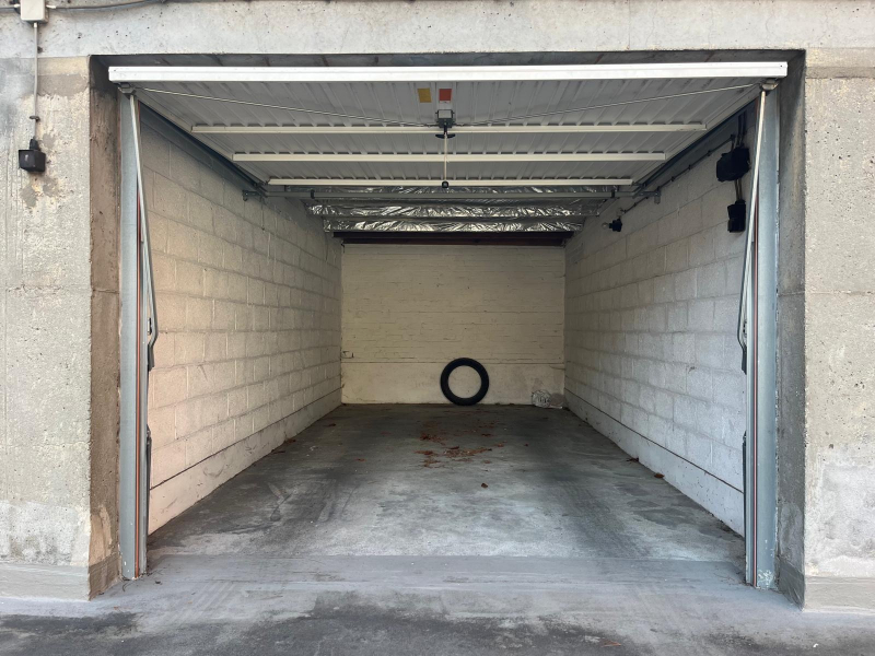 Hele ruime, droge gesloten bovengrondse garagebox - ingang via de Oude vestigingstraat 6b - TE KOOP via EXPERT-IMMO - photo 3