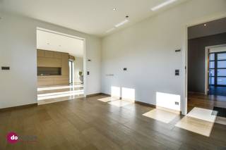 Villa moderne avec 4 chambres à Boortmeerbeek Bienvenue dans cette villa élégante et prête à l'emploi où l'espace, le confort et la convivialité sont...