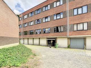 Bekijk zeker dit dossier als u op zoek bent naar een investering met een mooi rendement!Dit opbrengsteigendom wordt te koop aangeboden in Temse...