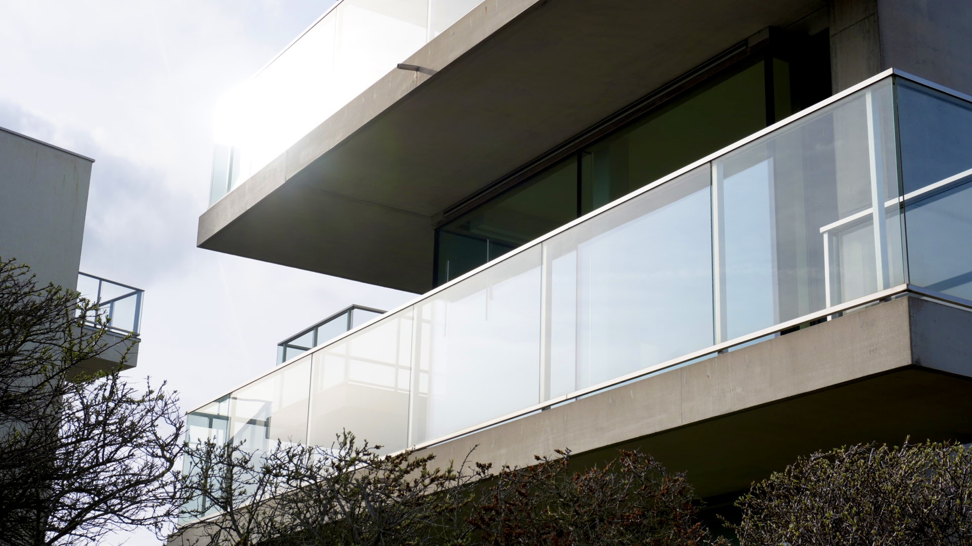 Modern Rietveld appartement te Sint-André (Oostduinkerke) - foto 1