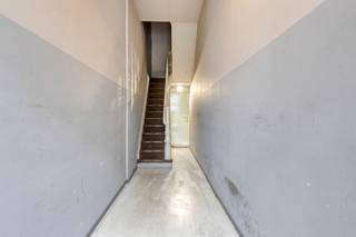 Appartement op eerste verdieping met 2 slaapkamers, ideaal voor jonge starter of als investeringsappartement.IndelingJe betreedt het appartement via...