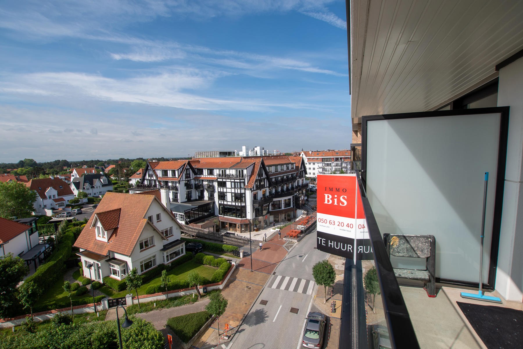 Gemeubeld appartement op de vijfde verdieping gelegen in hartje Zoute op enkele passen van het Albertplein en de zee - foto 5