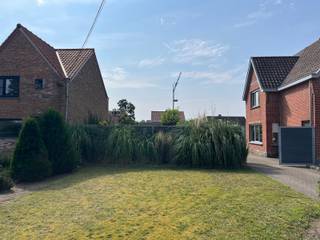 Droomt u ervan uw eigen woning te bouwen zoals u het zelf voor ogen heeft? Dan is dit stuk bouwgrond uw kans.Op een perceel van 464m² heeft u de...