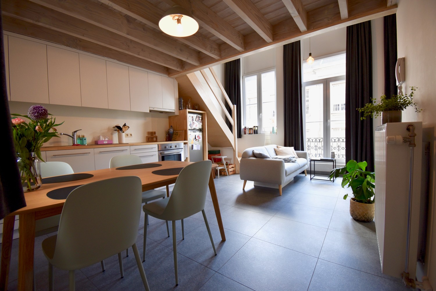Duplexappartement te Kortrijk. - foto 5
