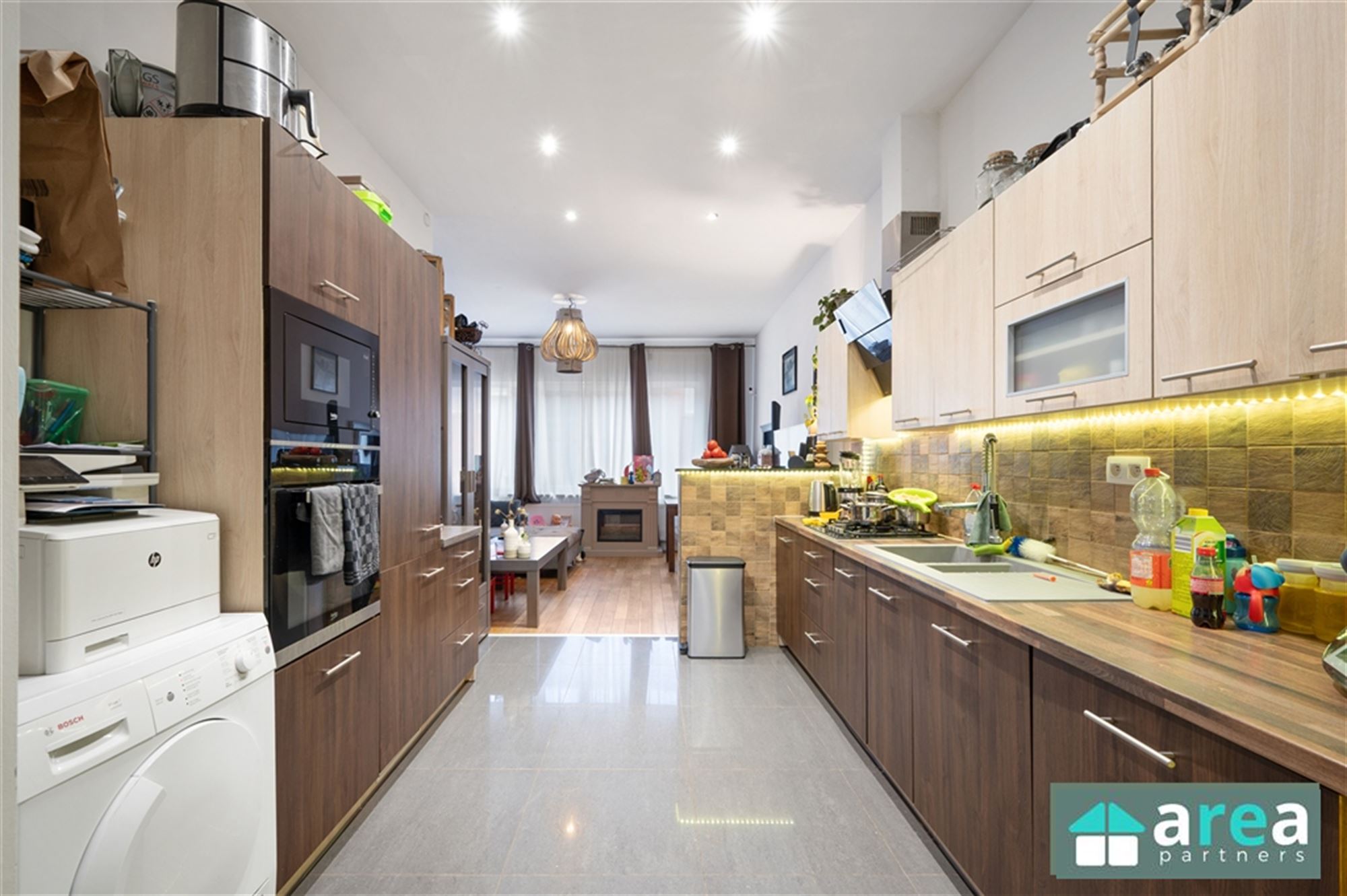 OPBRENGSTWONING: 2 APP + 2 STUDIO'S - foto 1