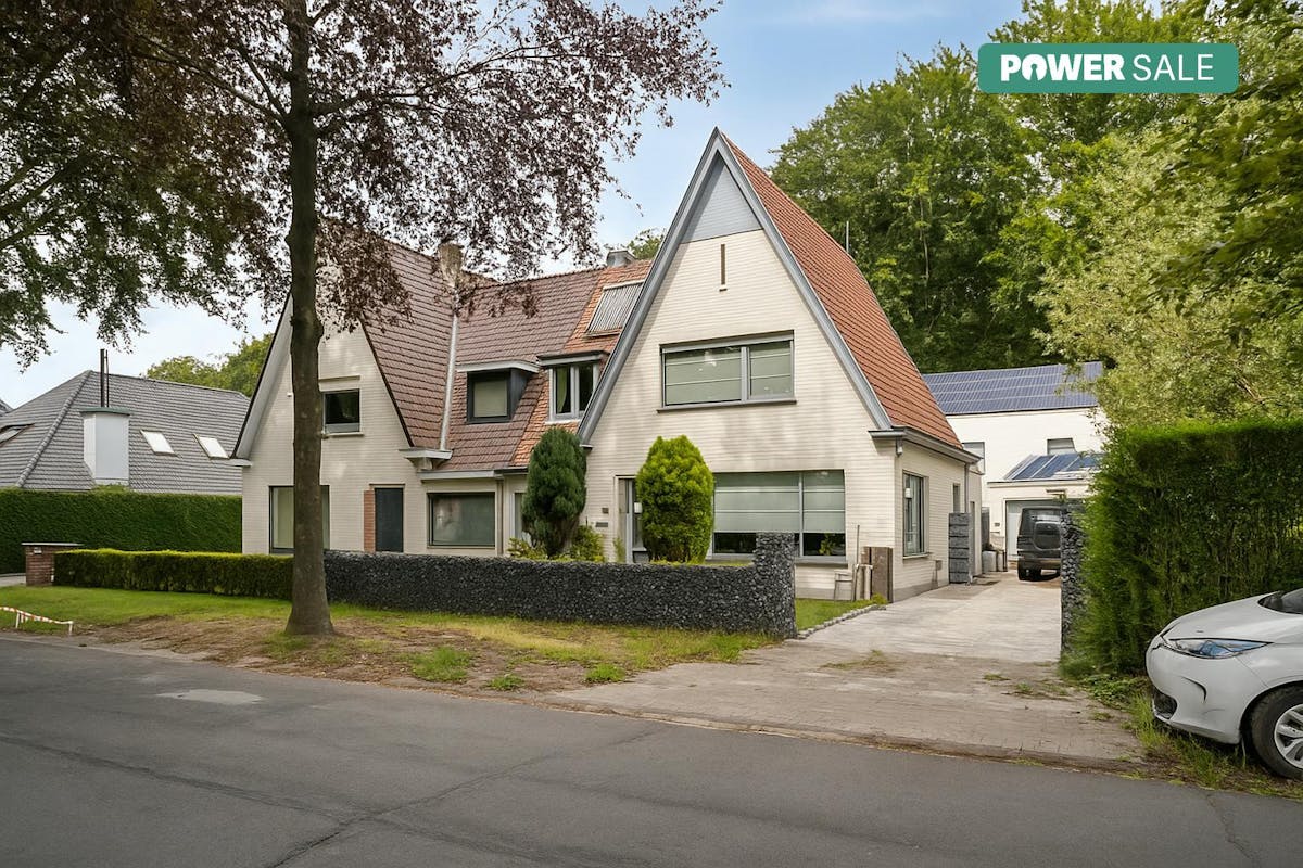 Huis met magazijn/kantoorruimte te koop in Assebroek - foto 2