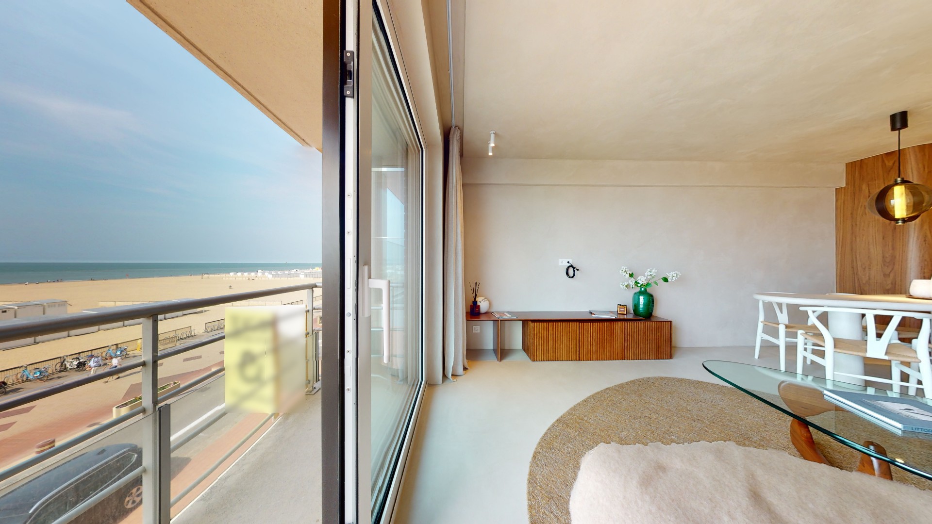 Magnifiek gerenoveerd appartement met frontaal zeezicht in Knokke. - foto 3