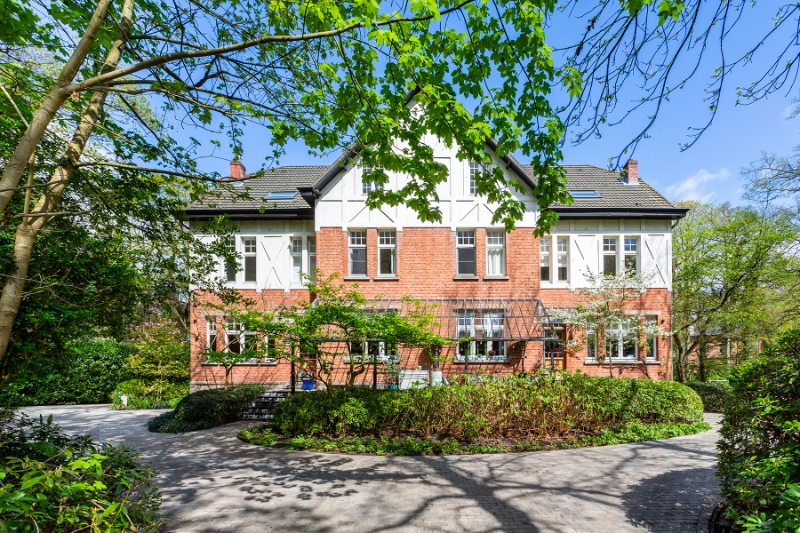 Maison à vendre à Brasschaat avec 8 chambres - photo 2