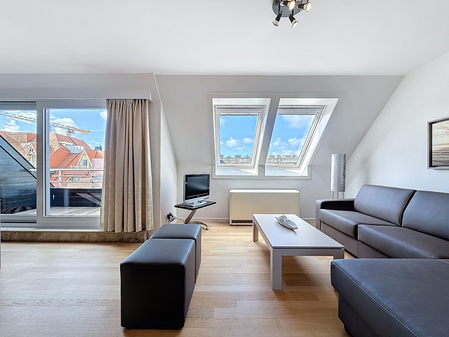 Instapklaar en gemeubeld dakappartement met topligging in Nieuwpoort-Bad - foto 5