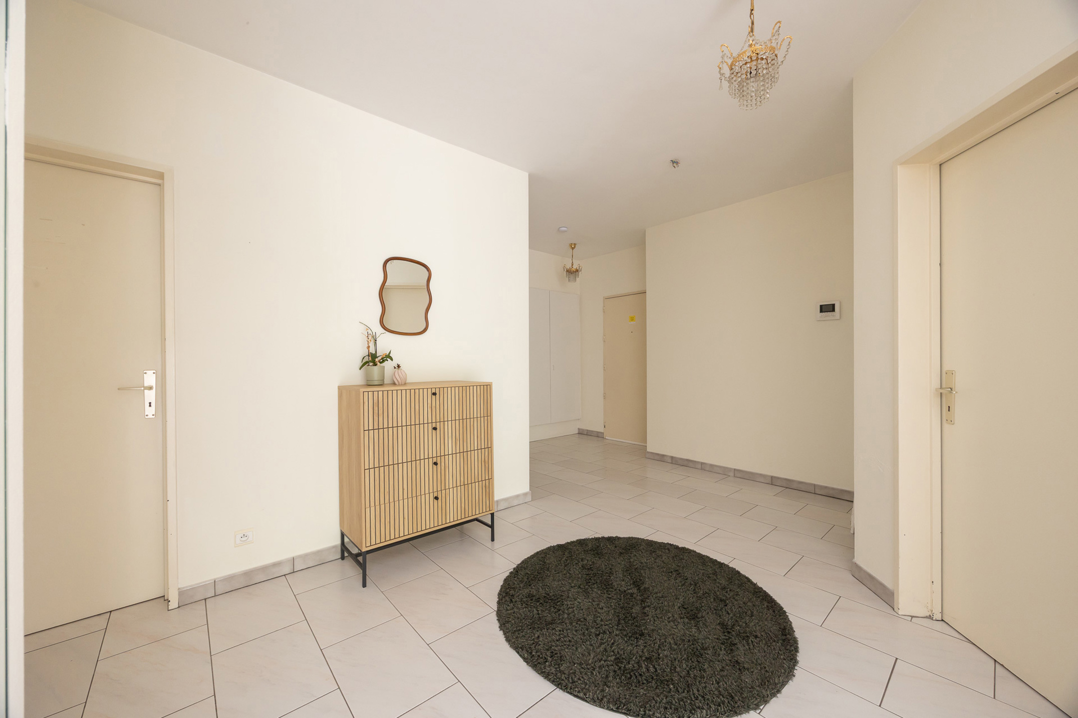 Lichtrijk en ruim appartement 120 m2 met zicht op groen - foto 3