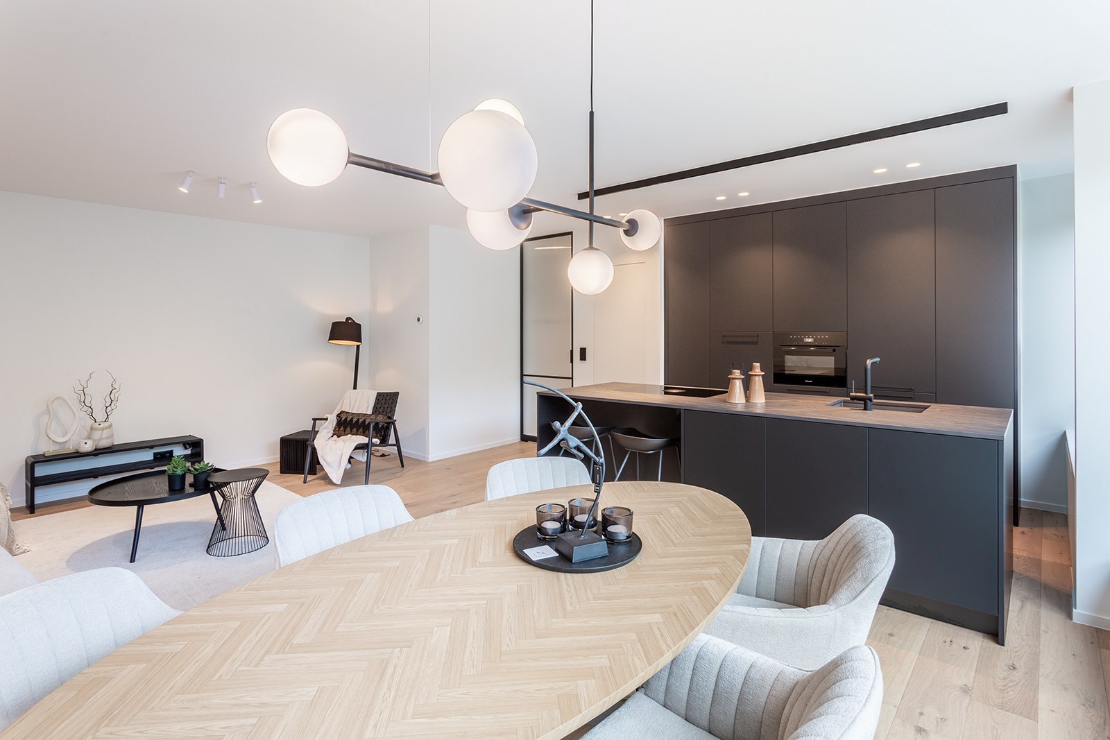 Appartement à vendre à Wilrijk avec 2 chambres - photo 3