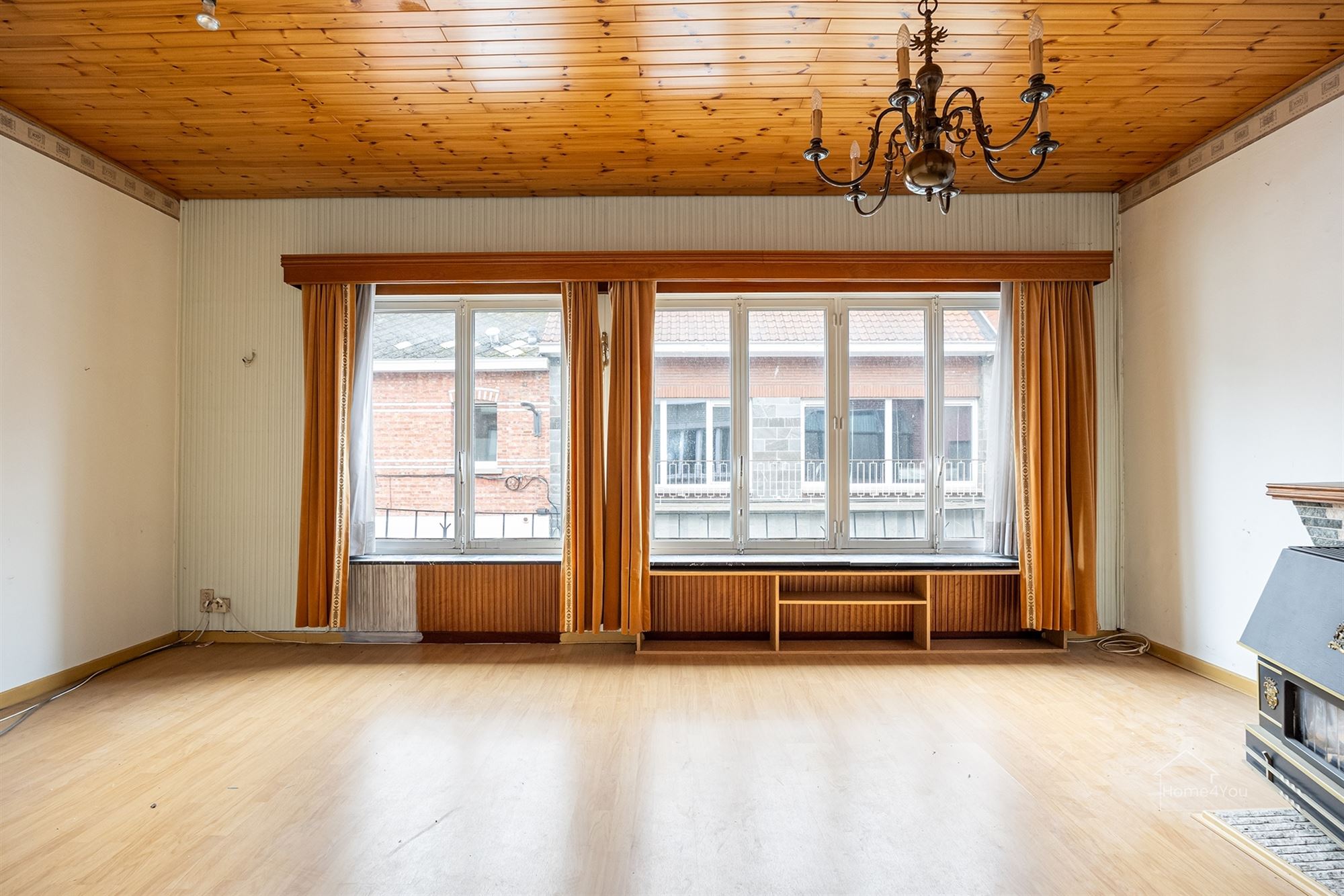 Te renoveren woning met groot potentieel en tuin te Bornem - foto 5