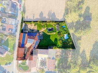 Ontdek deze uitzonderlijke eigendom in het landelijke Sint-Pieters-Leeuw – een charmante, grotendeels gerenoveerde hoeve met tal van...