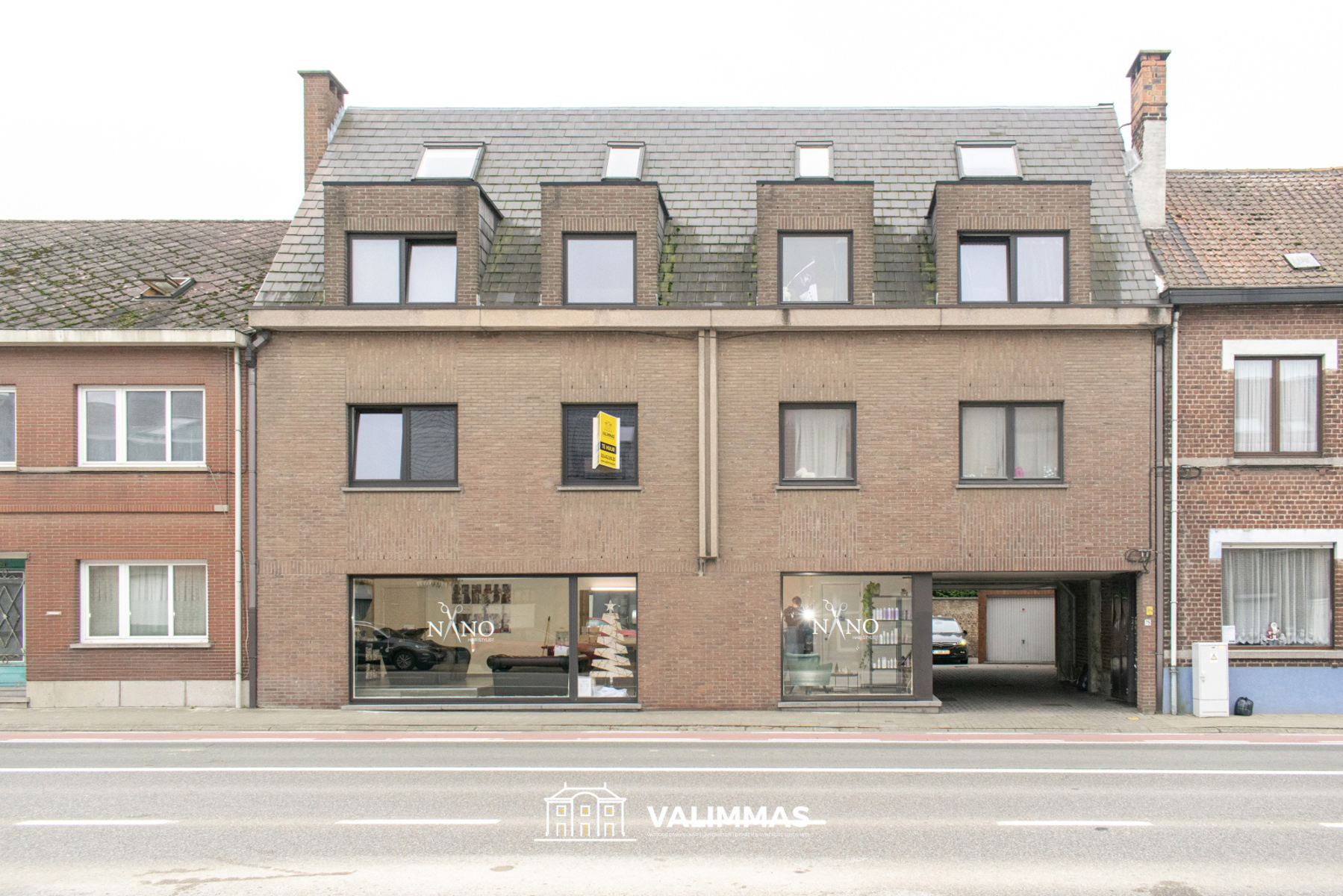 Verzorgd en energiezuinig appartement met terras en parking - foto 1