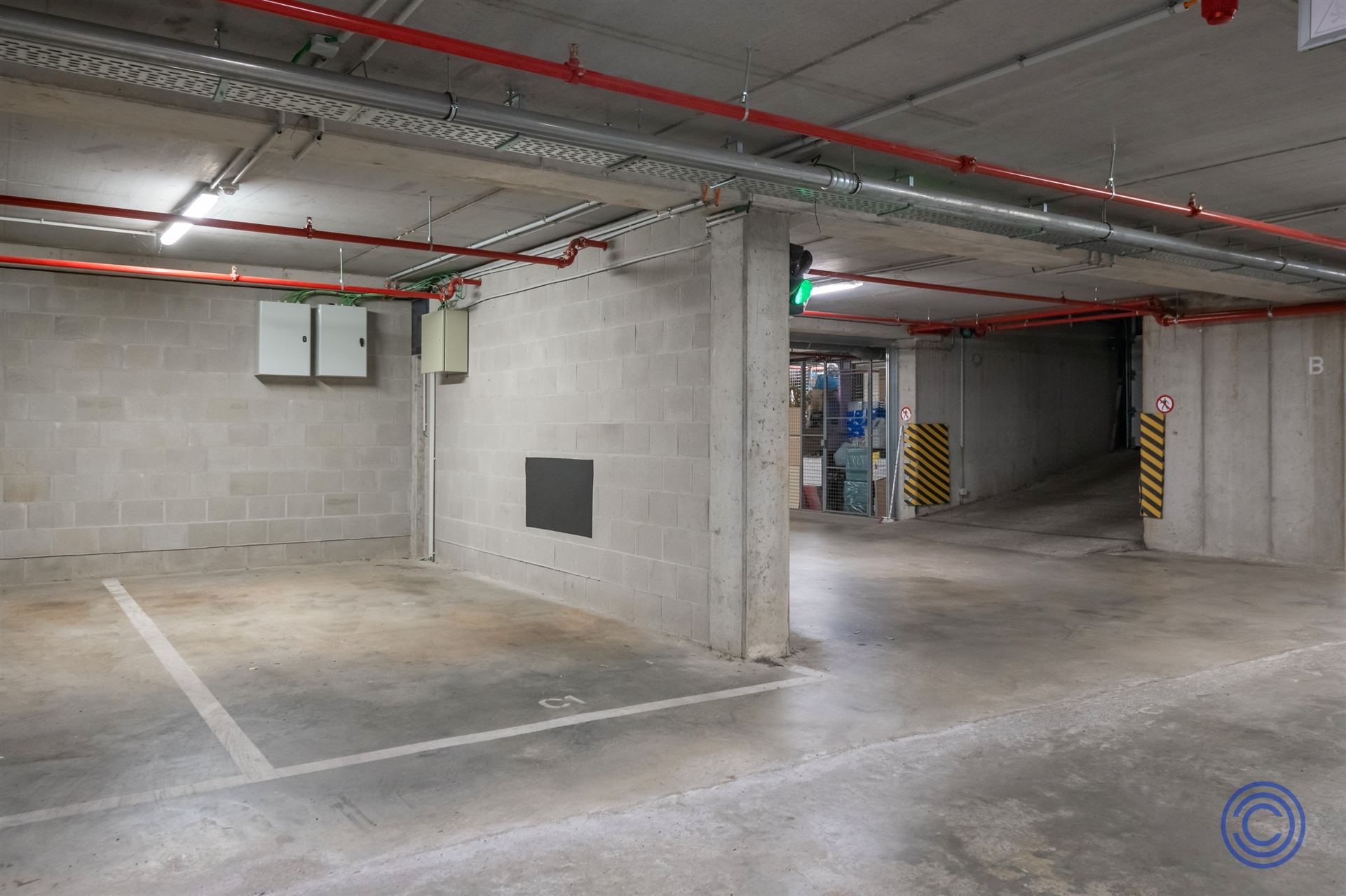 Overdekte autostaanplaats in nieuwbouwproject 'Citifyl' - foto 2