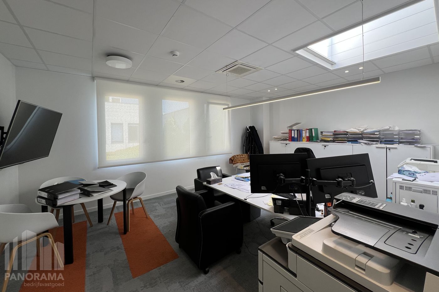 900 m² of office space and 11 parking spaces, visible from Pontbeeklaan! - photo 4