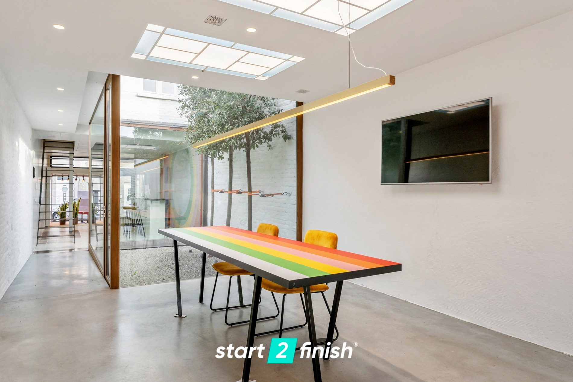 Unieke eigendom met karaktervolle gevel in hartje Roeselare - foto 1