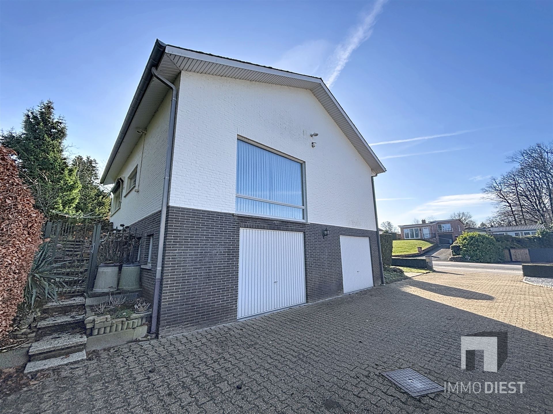 Witte villa met 4 slaapkamer boven op Baalberg - foto 4