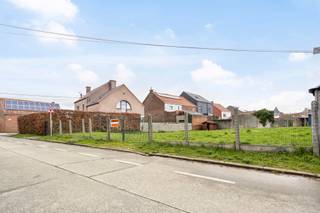 Op zoek naar een goede bouwgrond om je nieuwe (t)huis op te zetten?In Goetsenhoven (deelgemeente van Tienen) vinden we tussen nr1 op de Dreefstraat...