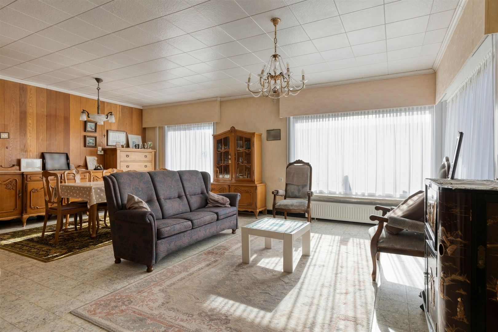 Rustig gelegen open bebouwing met grote garage en 3 slaapkamers op een perceel van 500 m². - foto 4