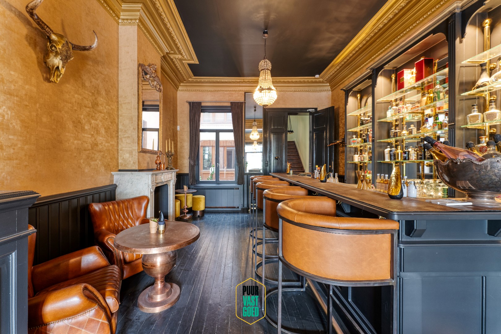 Luxurious living, staying, enjoying and partying just a stone's throw away from the beach. - photo 3