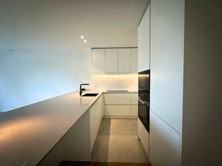 Prachtig nieuwbouw appartement gesitueerd in het hartje van Duinbergen, ter hoogte van het Stübbenpark. Het duplexappartement is gelegen op...