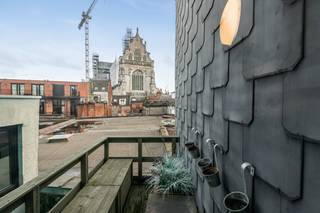 Uitzonderlijke woning van ca 226 m² in een rustig wandelstraatje in het hart van Antwerpen, op wandelafstand van Het Eilandje, winkels, horeca...