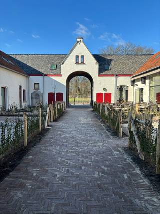 Een bezoekmoment aanvragen kan via onze website: https://vicusvastgoed.be/nl/te-huurGa naar het respectievelijke pand en klik op ‘bezoek...