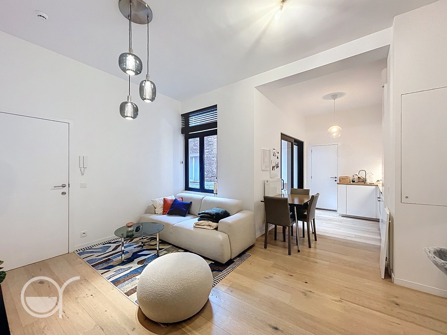 Centraal gelegen appartement met twee slaapkamers en terras - foto 4