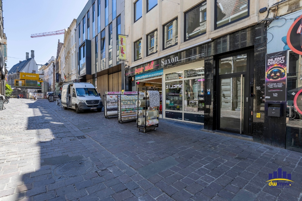 Unieke retailopportuniteit in historisch centrum Gent - photo 3
