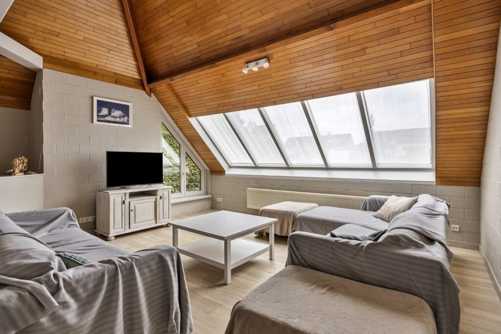 Instapklare gezinswoning met 4-5 slpk. en unieke ligging in Geel-Centrum - foto 5