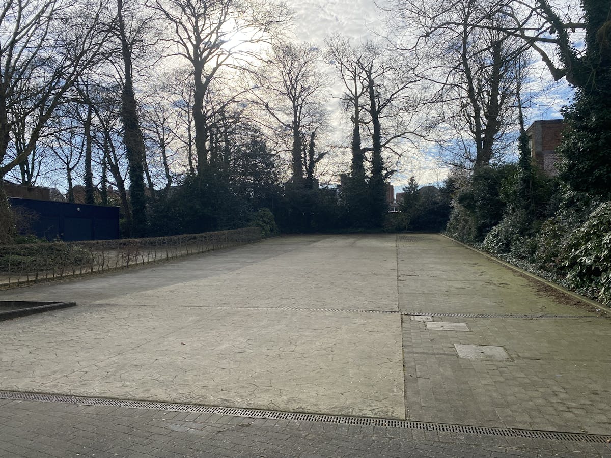 Kantoor met stockageruimte/kelder in centrum Roeselare - foto 4